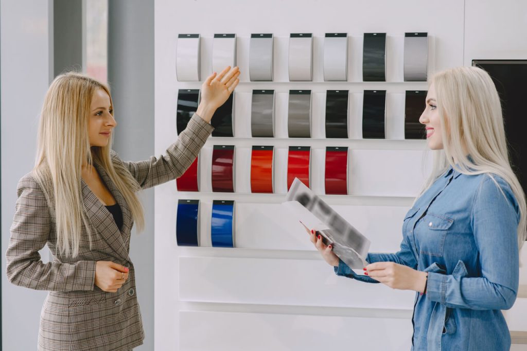 The Power of Point of Sale Positioning: Creating Unique Experiences with Customized Displays